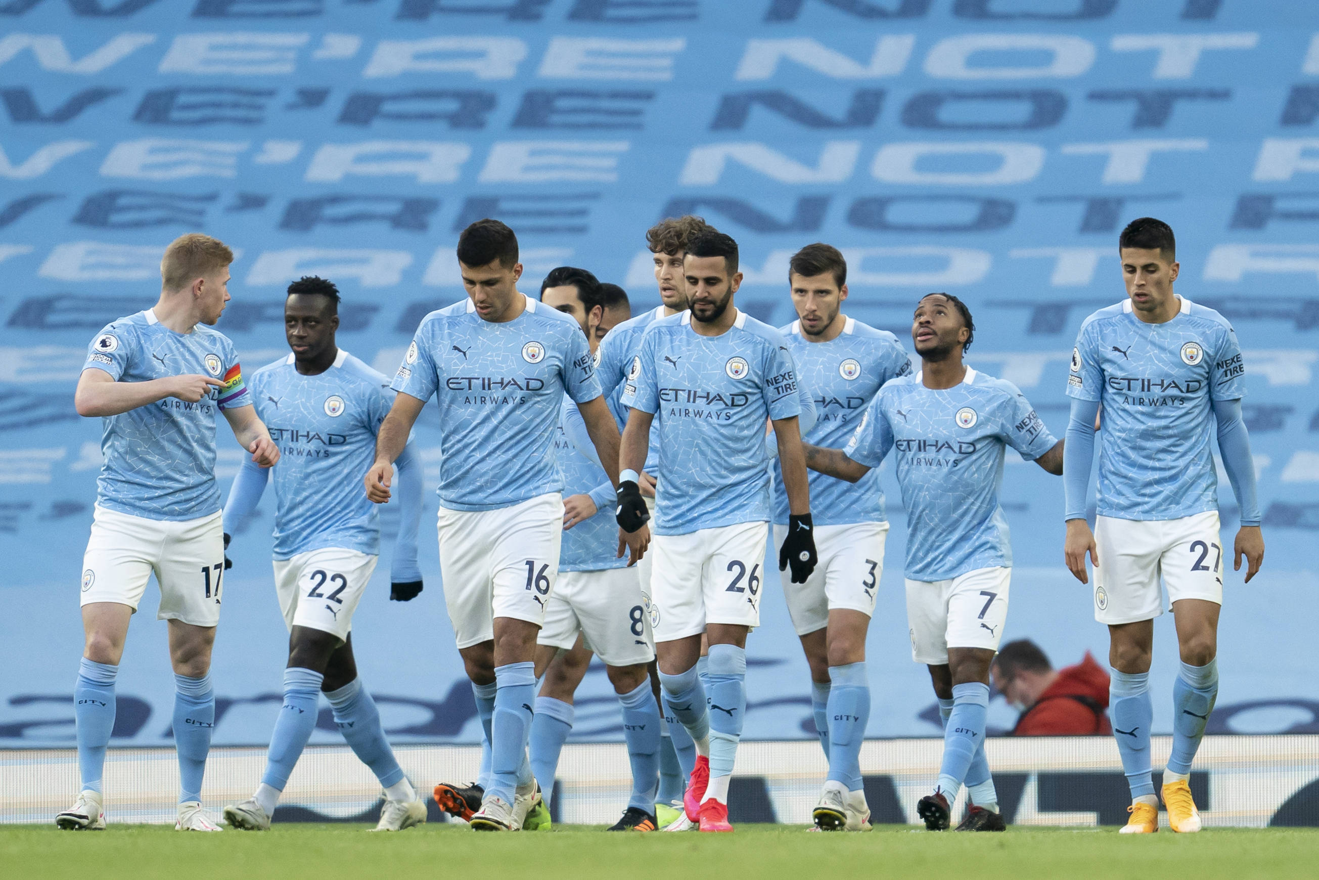 外援后腰 外援后腰