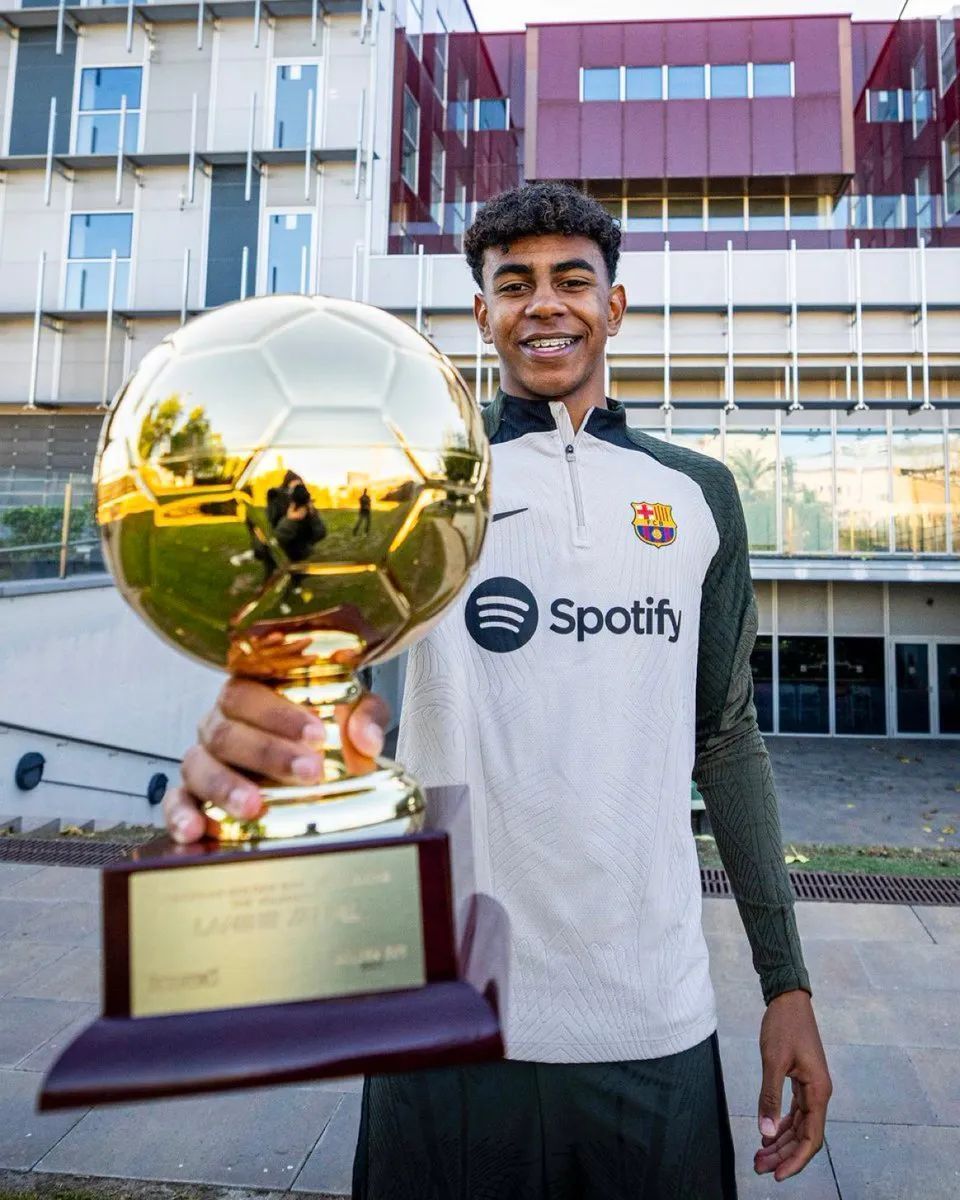 侦破关键在 侦破关键在